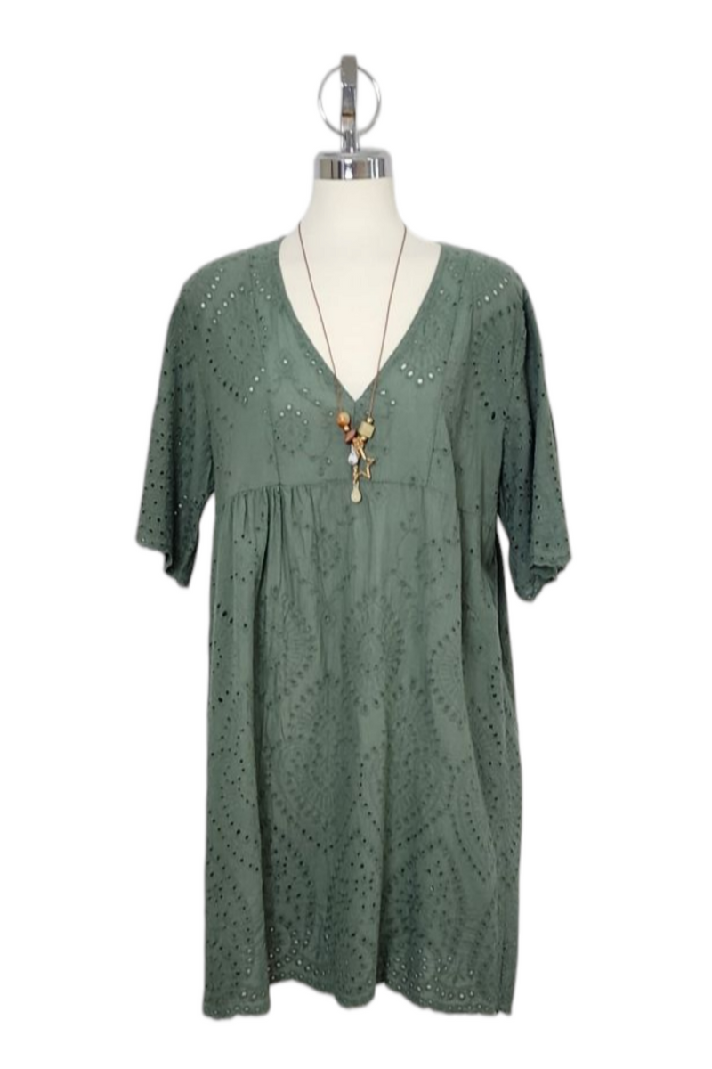 EyelitDress